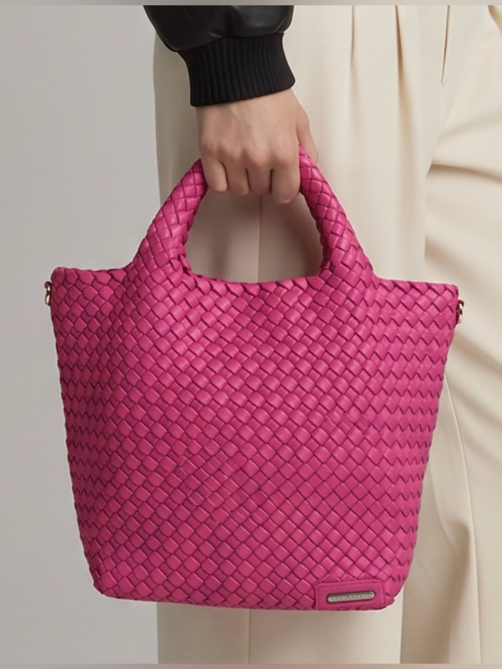 Steven Madden Large Woven Neoprene Tote Bright Pink Fuchsia GUC